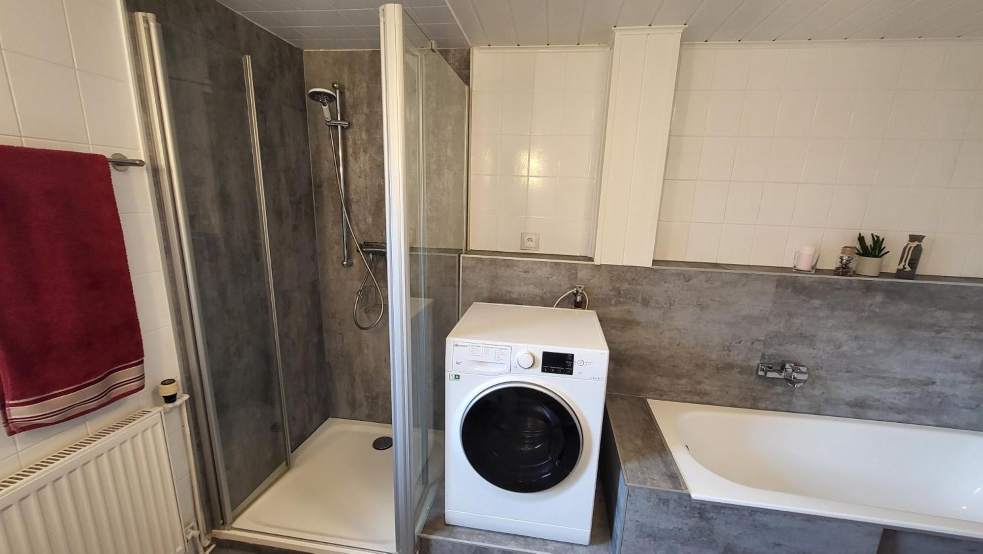 Apartments Am Saalebogen Mit Gartenterrasse, Grillkamin, Freie Parkplaetze Рудольштадт Экстерьер фото