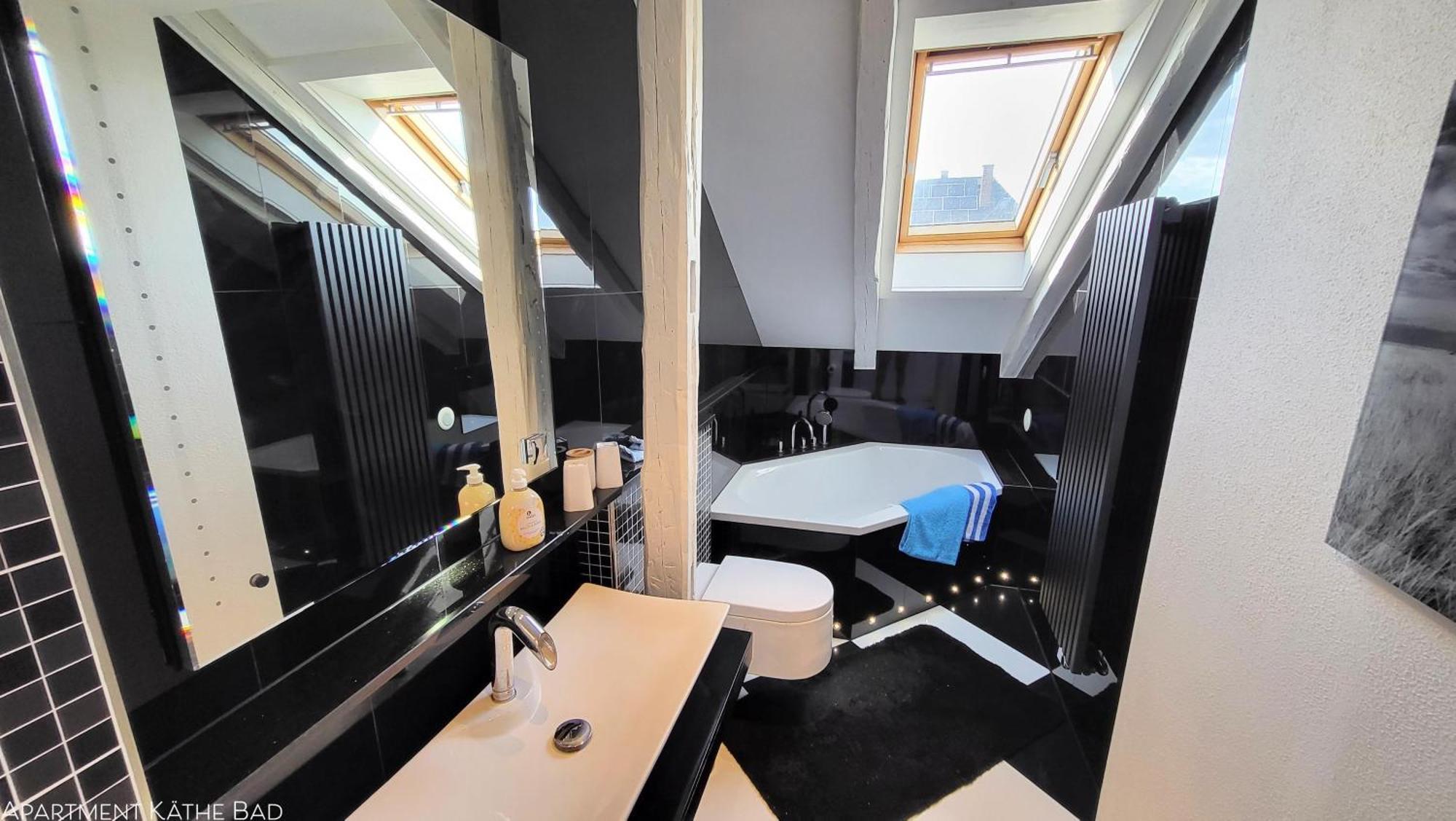 Apartments Am Saalebogen Mit Gartenterrasse, Grillkamin, Freie Parkplaetze Рудольштадт Экстерьер фото